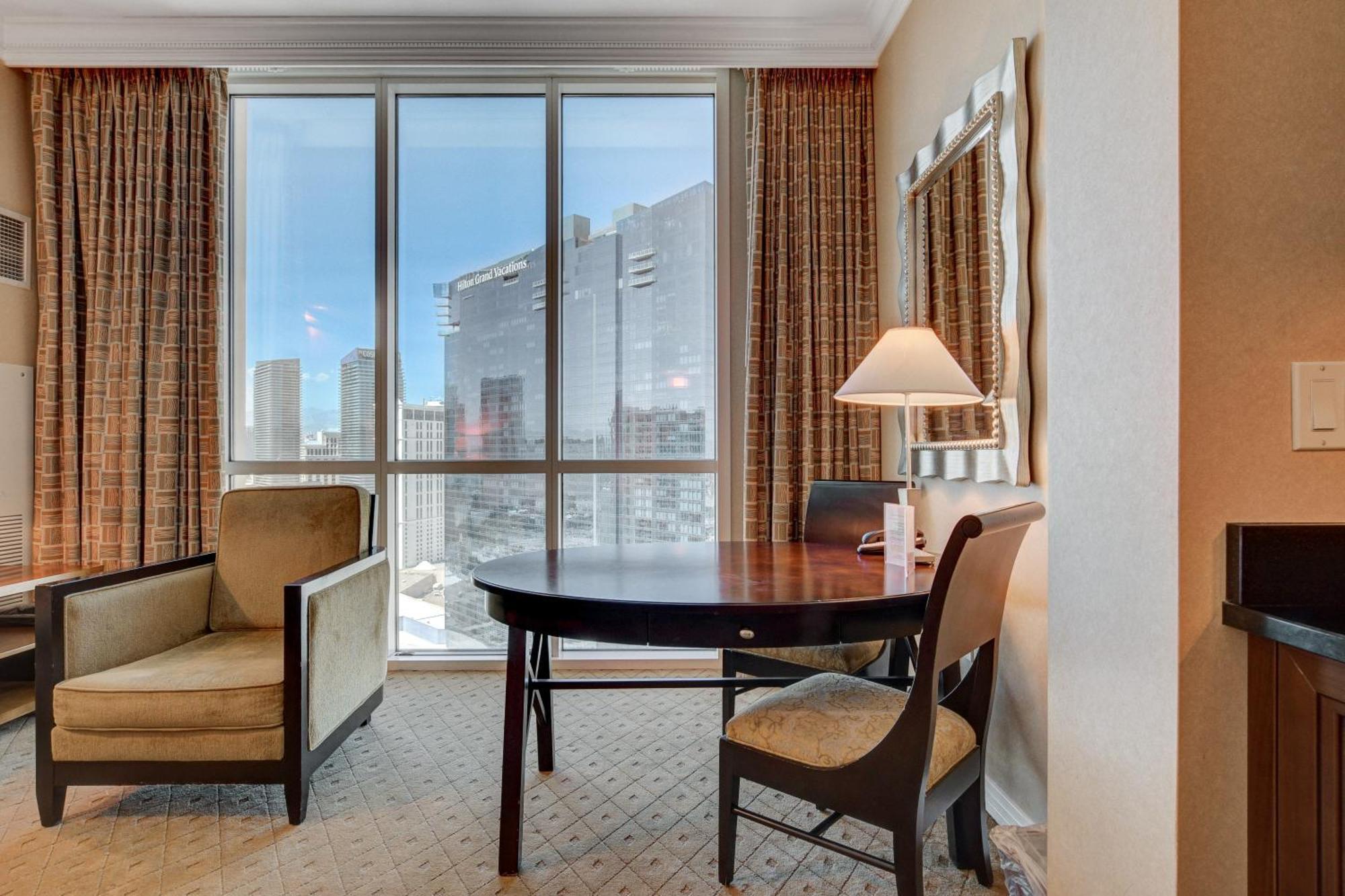 Classic Suite Mgm Signature 25Th Flr Pool View Las Vegas Bagian luar foto
