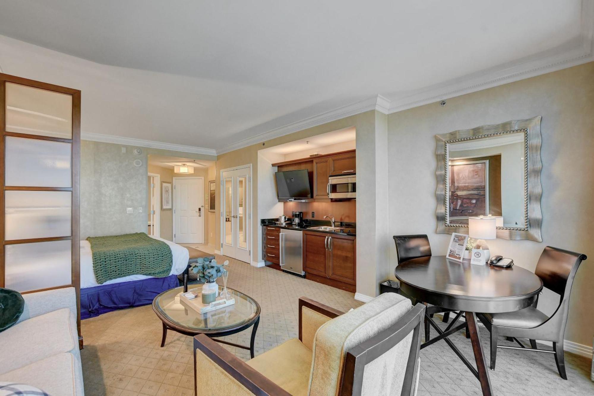 Classic Suite Mgm Signature 25Th Flr Pool View Las Vegas Bagian luar foto